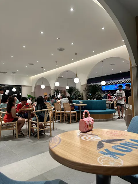 The Coffee Bean & Tea Leaf