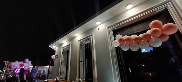 Breik Restaurante - Revolución