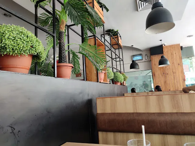 Pizza Hut | JHV Mall, Varanasi