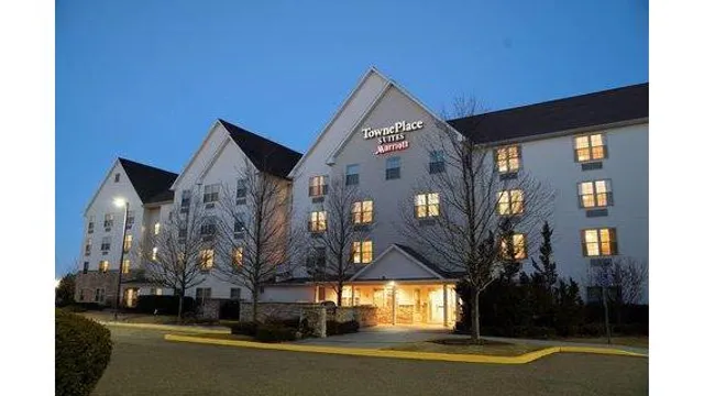 TownePlace Suites by Marriott Republic Airport Long Island/Farmingdale