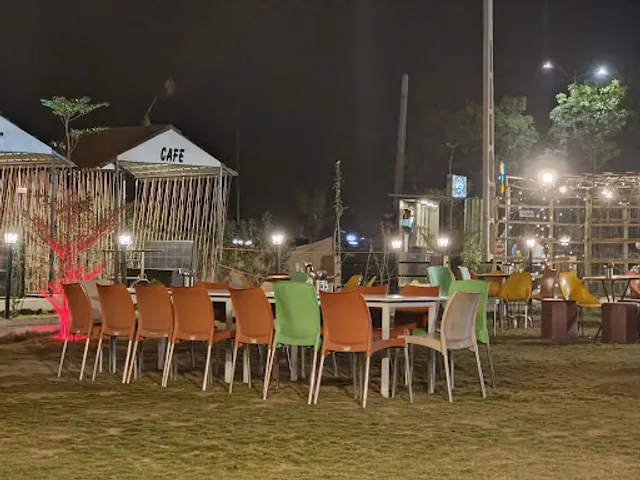 Night Life Cafe & Restro