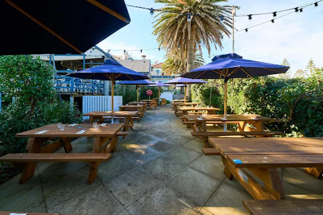 The Bridge Hotel Mordialloc