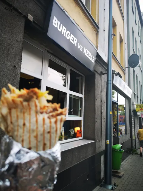Burger vs Kebab