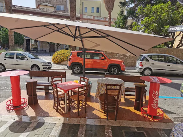 BOTTEGA DEI DUE MONTI