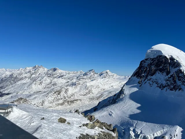 Mirador Observation Deck, Glacier Paradise