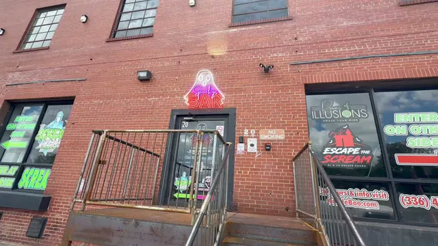 Spooky's Bar & Grill