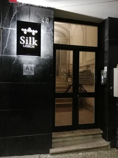 Silk Lisbon