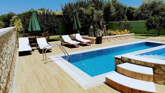Villa Mata - 600m² with Private Pool and Jacuzzi