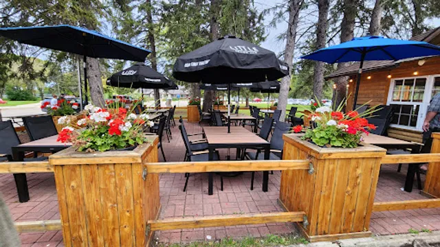 1929 Dining and Lounge