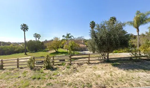 Hummingbird Inn, Temecula