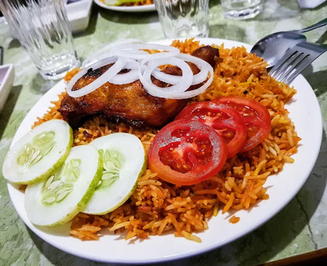 Restaurant Riza and Mario