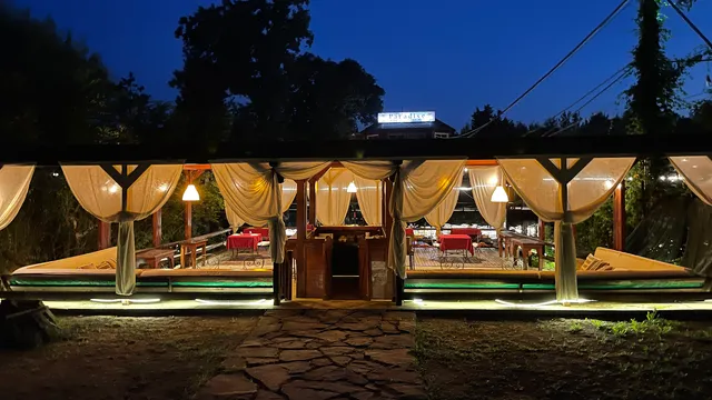 Larin Otel-Restaurant-Eğlence