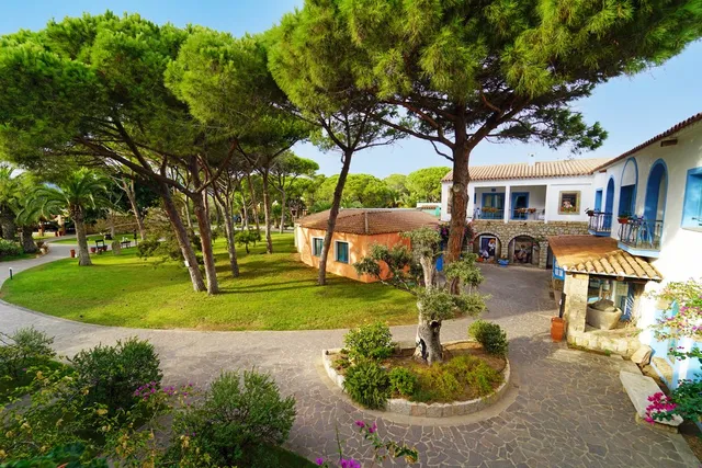 VILLAGGIO COLOSTRAI HOTEL CLUB