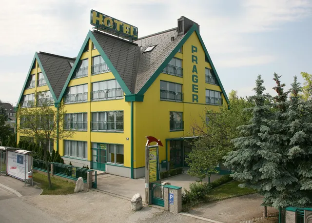 Hotel Pension Asperner Löwe GmbH