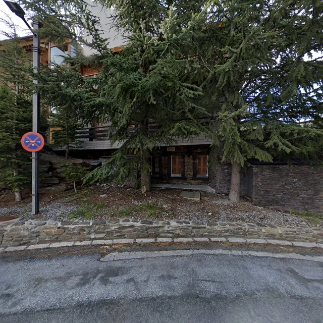 The Sun Deck | El Lodge