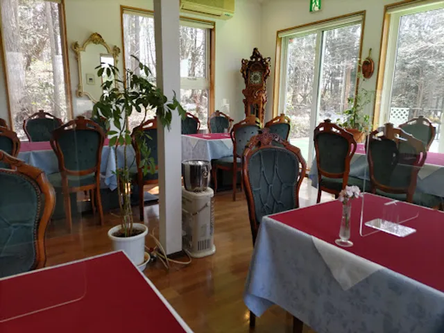 アンサンブル (Restaurant Ensemble)