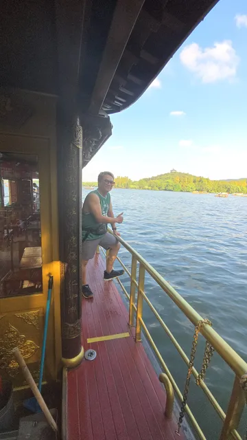 Xihu Sanwei Hangzhou Yijue