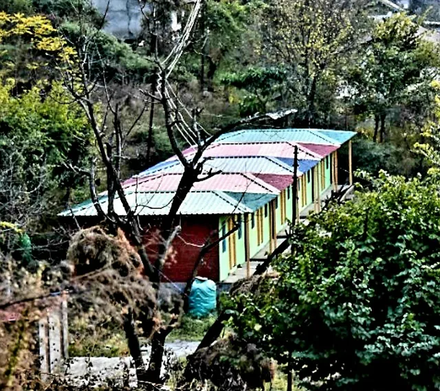 Vedic Riverside Resort Barkot By Vansara