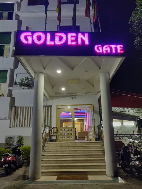 Hotel Golden Gate