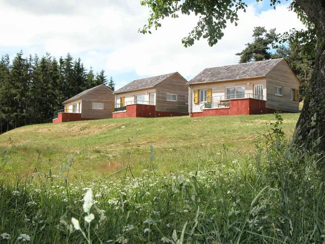Les chalets de la vallée du Bès Noalhac
