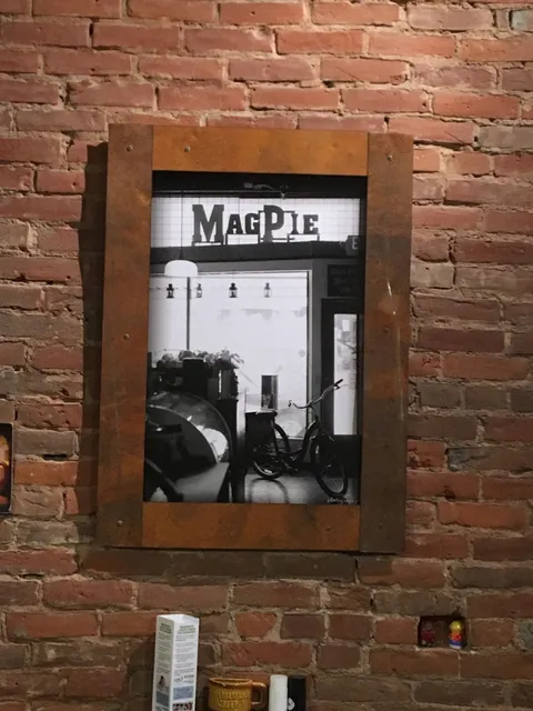 Magpie Cafe & Coffeehouse