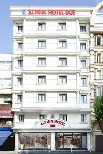Alpinn Hotel Due