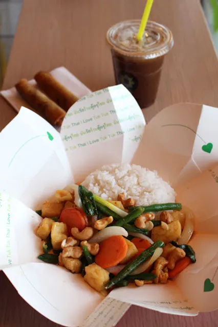 Tuk Tuk Thai - Crowfoot