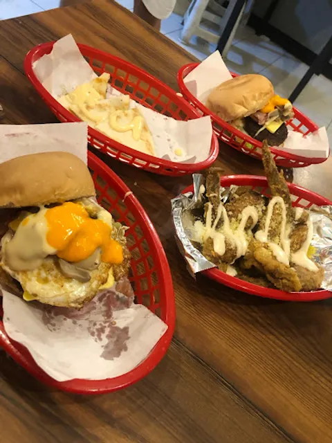 Boss Burger (you're the boss)