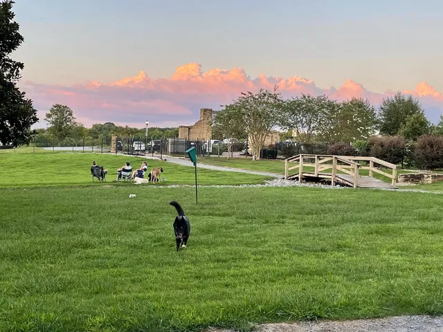 Hannah Daye Ridling Bark Park