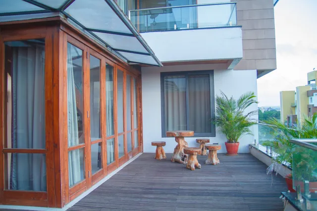 Gulmohar Luxury Penthouse (Homestay - Family Rooms)