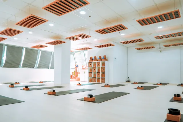 Jal Yoga Singapore (Alexandra)