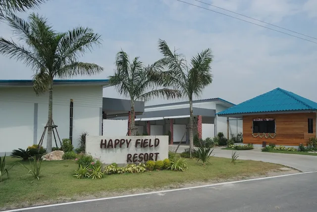 Happy Field Resort