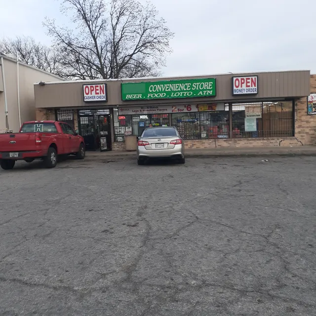 10th St Convenience Store