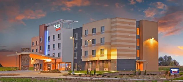 Fairfield by Marriott Inn & Suites Omaha Northwest