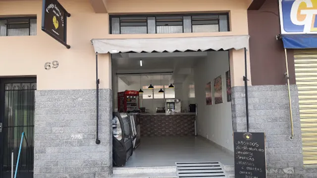 Frango Assado Santa Rita