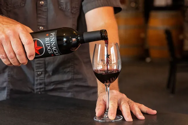 Pinnacle Ridge Winery