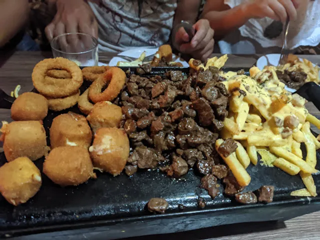 Mundo Animal Lanchonete Temática Caxias do Sul II - Comidas e Bebidas