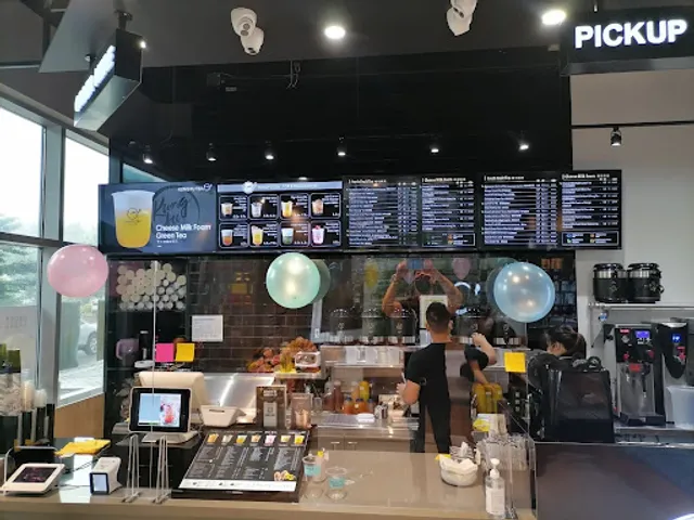 Kung Fu Tea on World on Yonge (Markham)