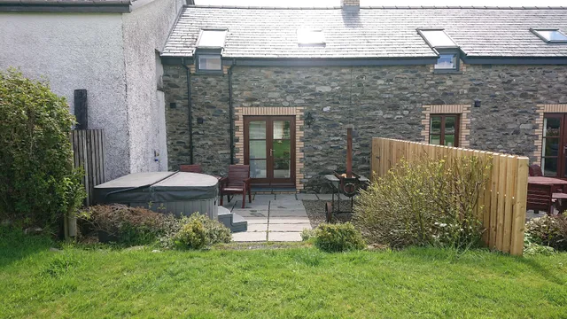 Dolyrychain Cottages