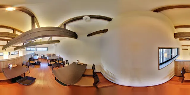 Hasumi Farm & Winery Café