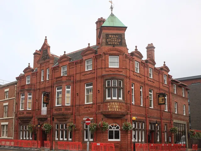 The Bull & Stirrup Hotel - JD Wetherspoon