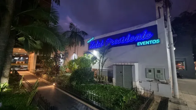 HOTEL PRESIDENTE