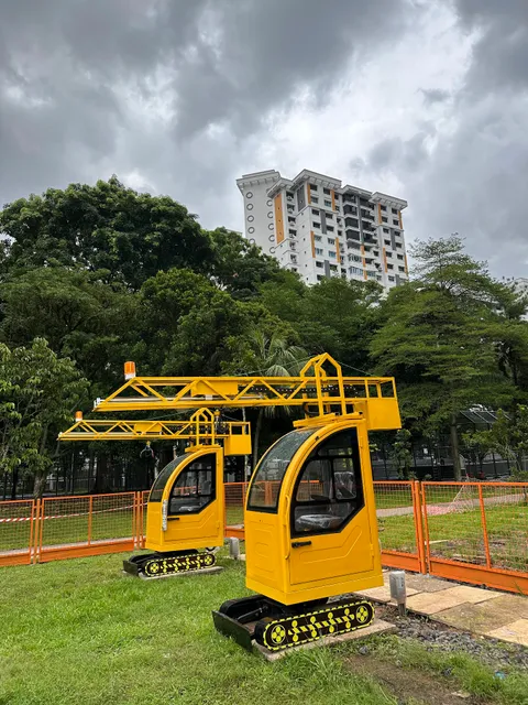 Dig Dig Land | Kid Excavator & Playground Singapore