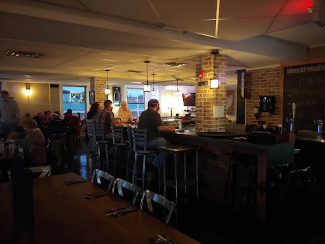 Craft Bistro & Lounge