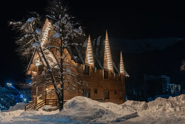 Solnechnaya Dolina | Best hotel in dombay