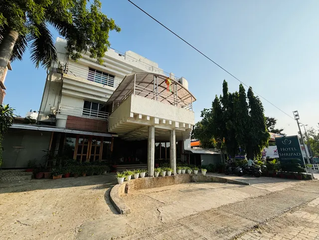 Hotel Shripad Continental