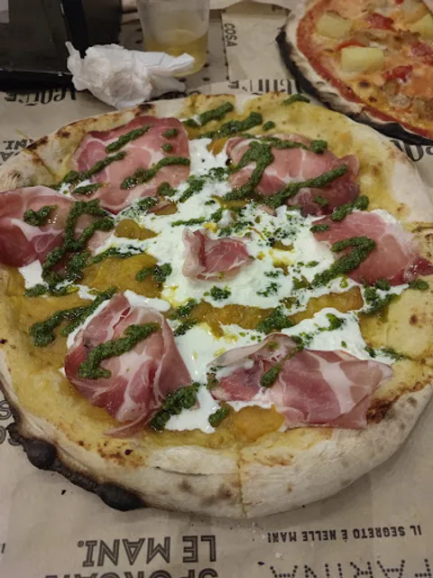 Acqua e Farina · Pizzeria