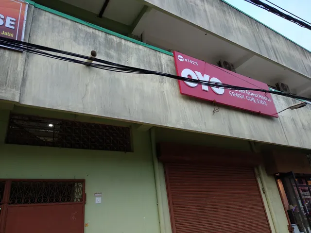 OYO 41423 Keshri Guest House