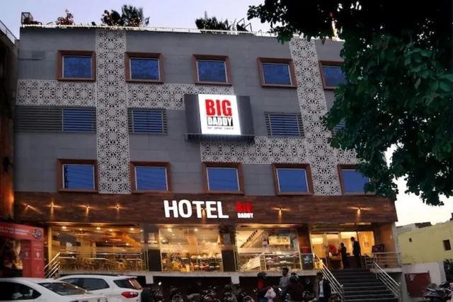 Dazzling Hotel and Resorts