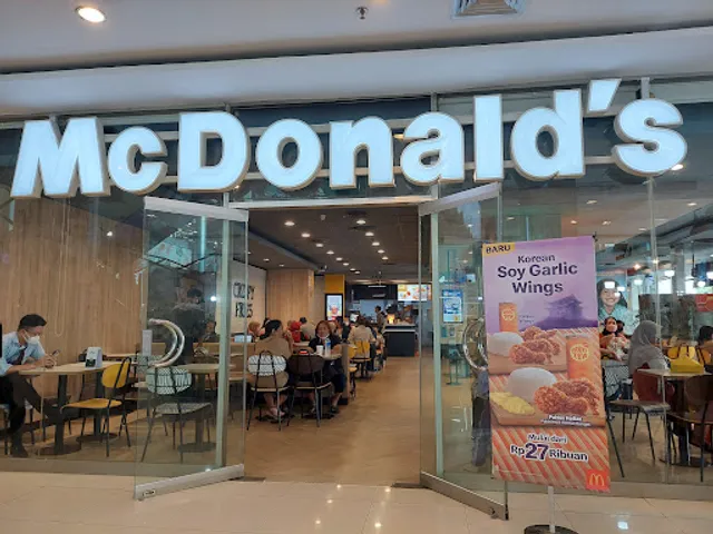 McDonald Arion Mall